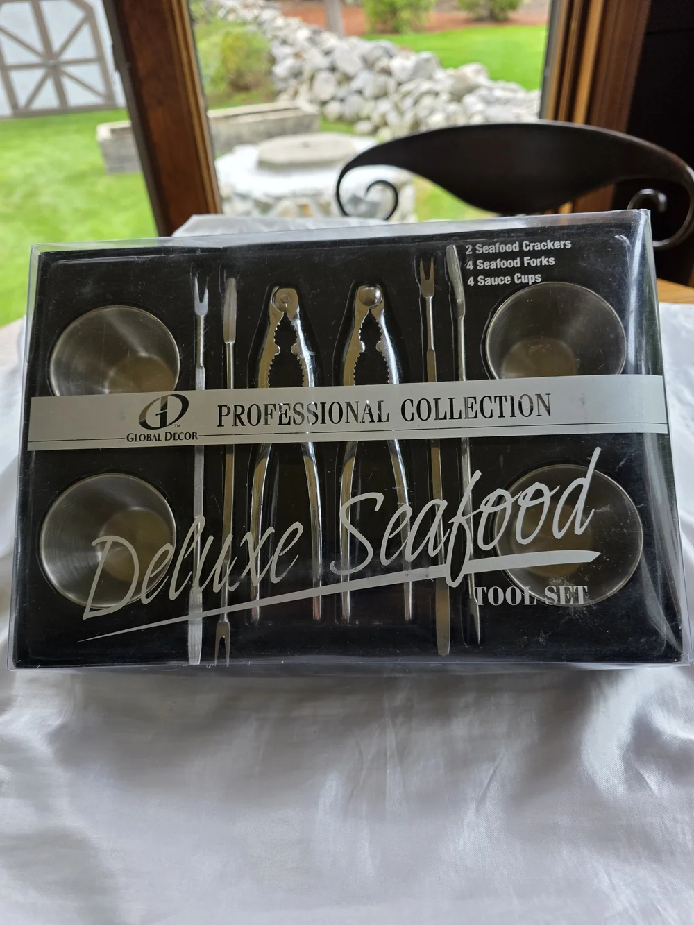 Deluxe Seafood Tool Set - Stainless Steel, Black Tray